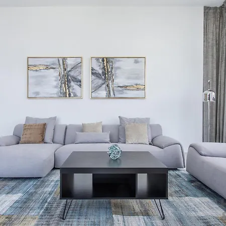 Host And Stay - Luxury Apartments In Orchid, Damac Hills With Premium Amenities Dubai Exterior photo