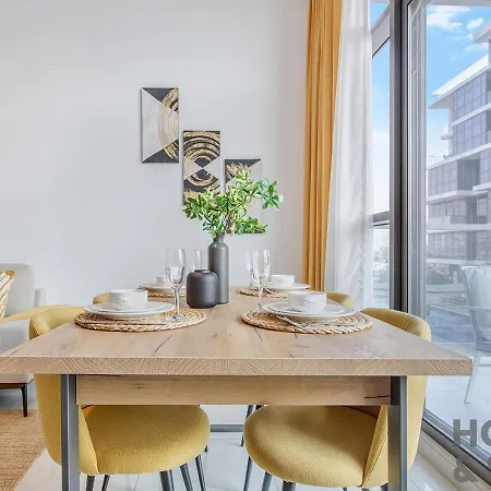 Host And Stay - Luxury Apartments In Orchid, Damac Hills With Premium Amenities Dubai Exterior photo