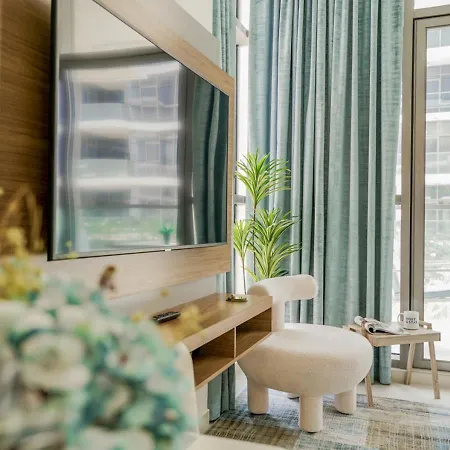 Host And Stay - Luxury Apartments In Orchid, Damac Hills With Premium Amenities Dubai Exterior photo