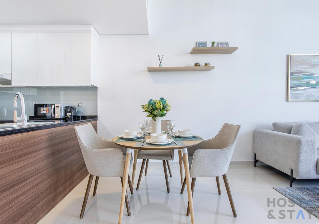 Host And - Luxury In Orchid, Damac Hills With Premium Amenities Apartment