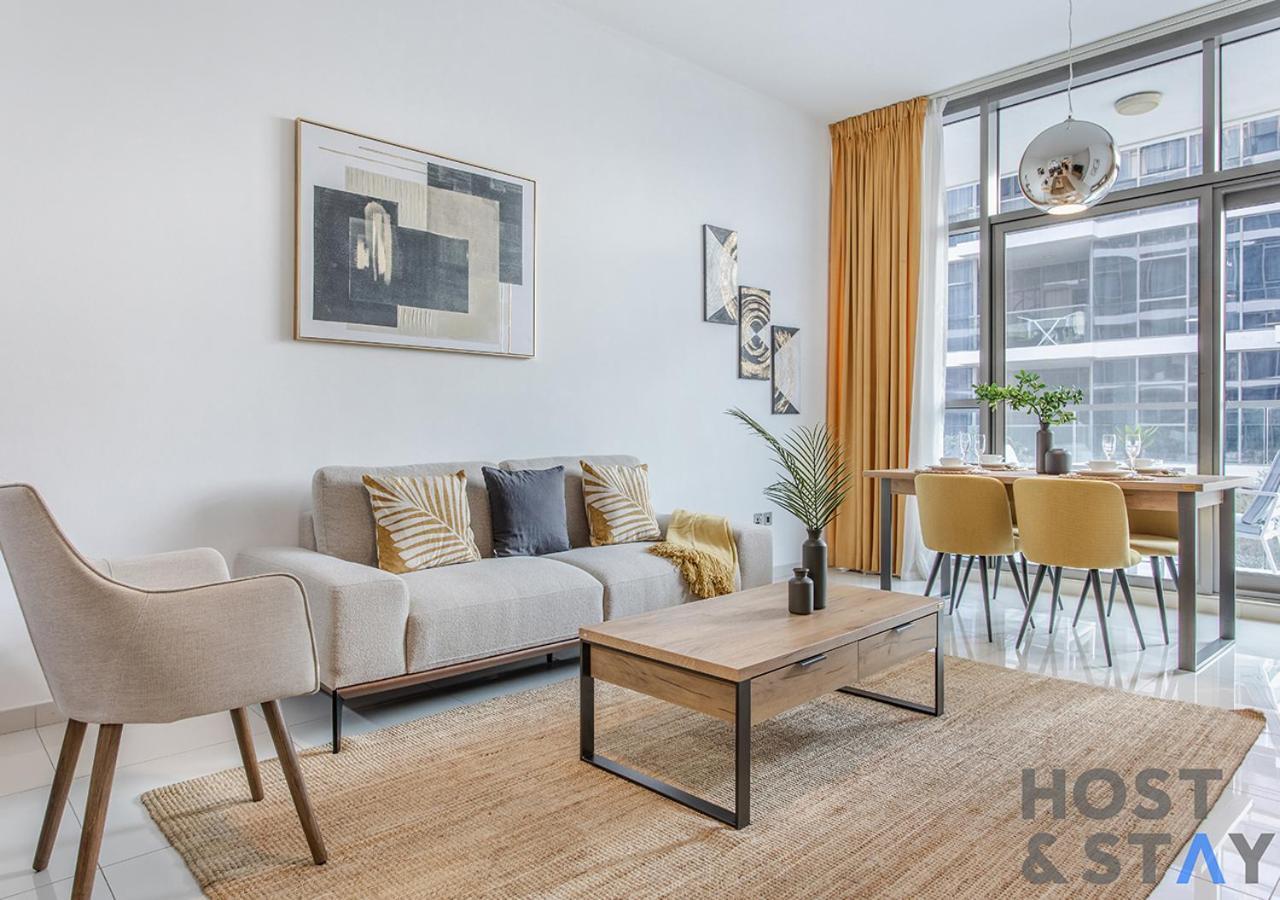 Host And - Luxury In Orchid, Damac Hills With Premium Amenities *
