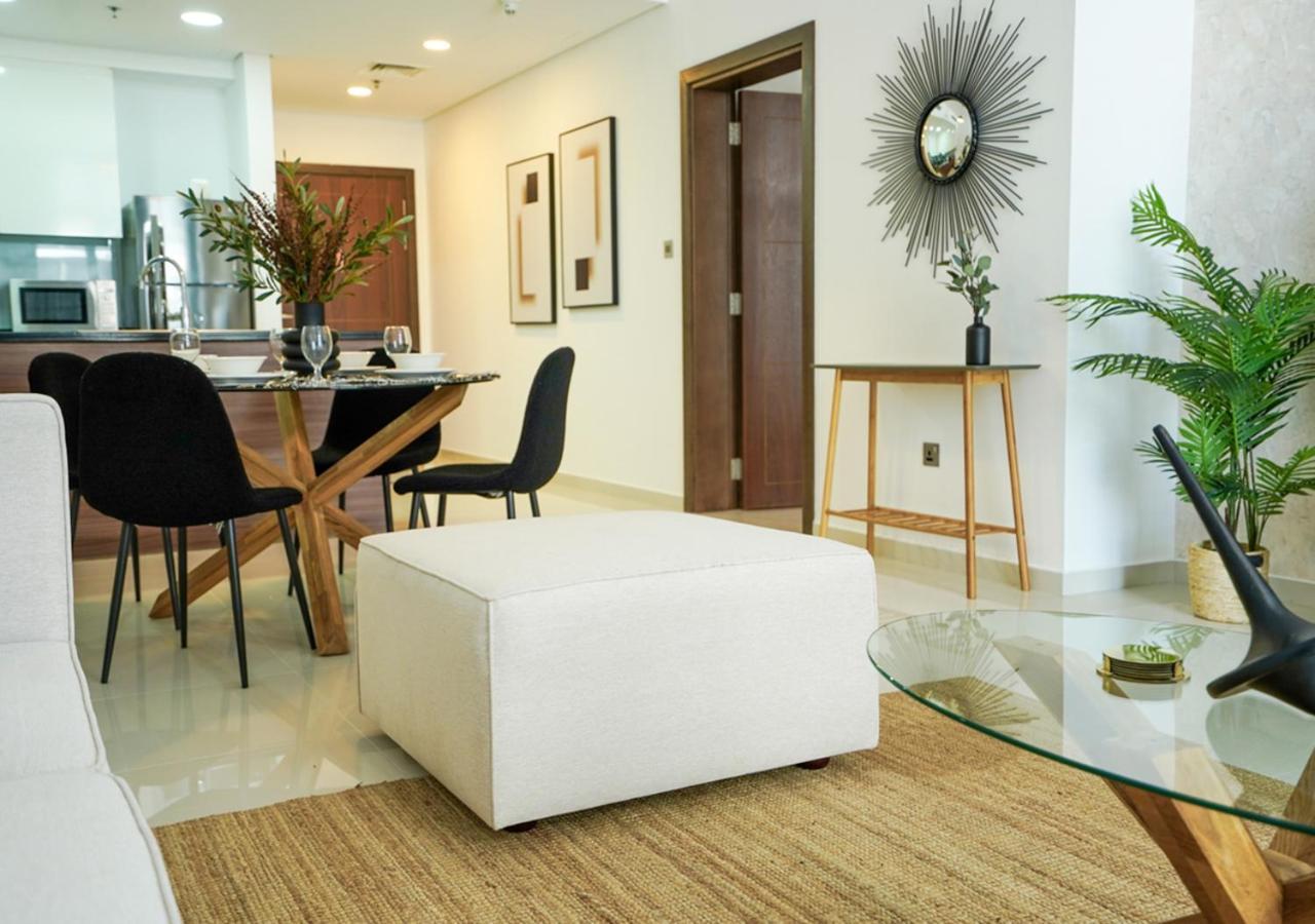 Host And - Luxury In Orchid, Damac Hills With Premium Amenities Apartment *